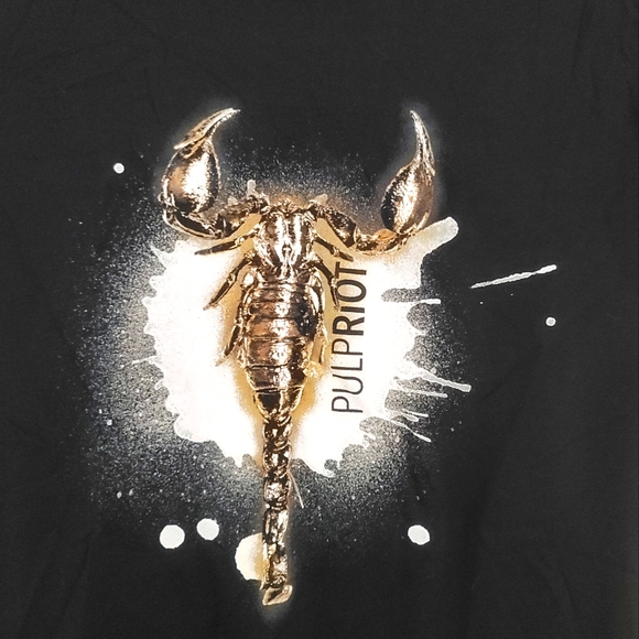 Pulp Riot NEW Scorpion T Shirt SMALL - Picture 2 of 2